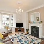 The Postmasters House * Windermere